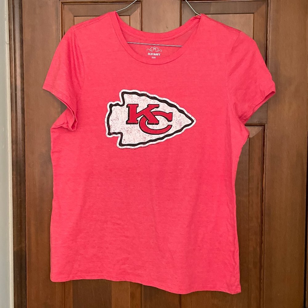 Size XXL Kansas City Chiefs t-shirt by Old Navy